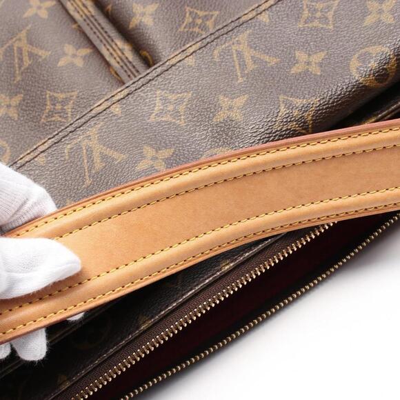 LOUIS VUITTON Brown Monogram Leather Shoulder Bag - Picture 9 of 11